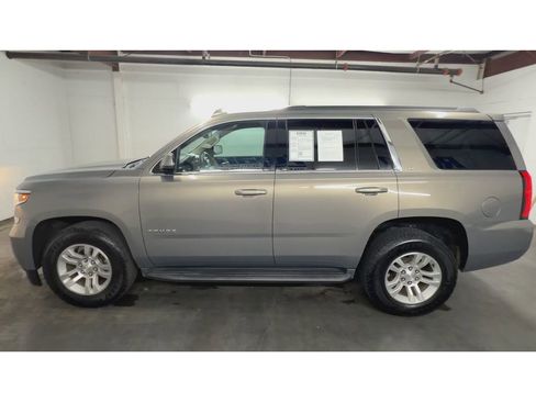 Used 2017 Chevrolet Tahoe LT RWD image 5