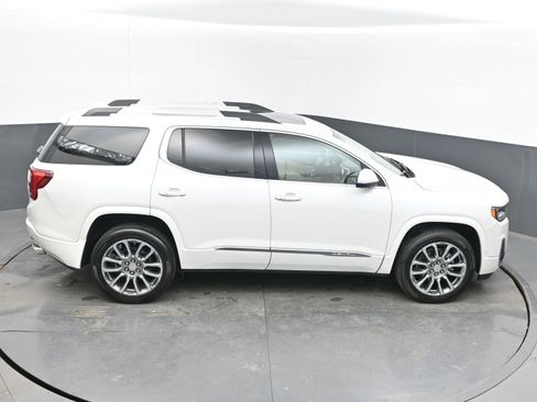 Used 2022 GMC Acadia Denali w/ Denali Technology Package image 39