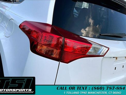 Used 2014 Toyota RAV4 XLE image 30