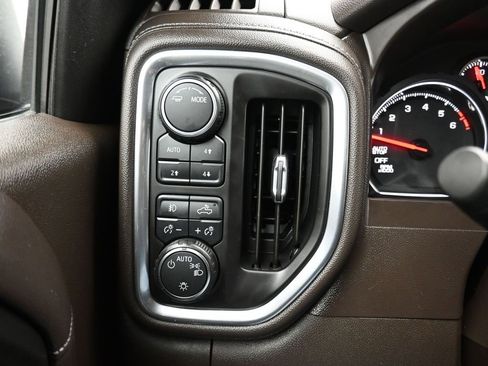 Used 2020 Chevrolet Silverado 1500 RST w/ All-Star Edition image 27