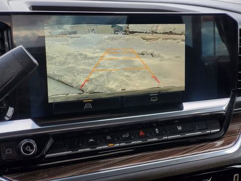 Used 2025 Chevrolet Silverado 1500 LT image 22