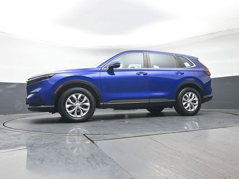 Used 2023 Honda CR-V LX image 29