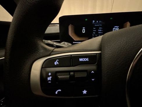 Certified 2025 Kia K5 LXS FWD image 15