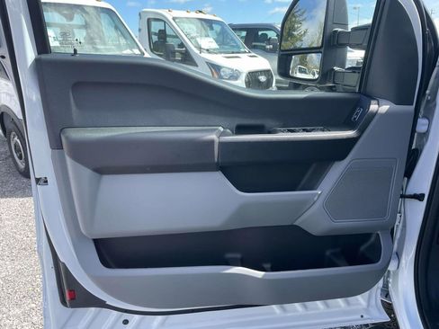 New 2026 Ford F250 XL image 15