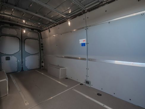 New 2025 Mercedes-Benz Sprinter 2500 image 25