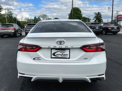Used 2023 Toyota Camry SE FWD image 7
