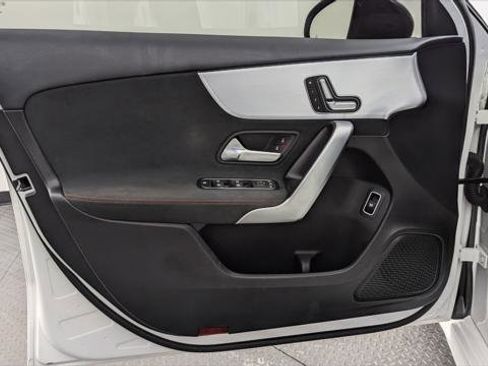 Used 2019 Mercedes-Benz A 220 image 13