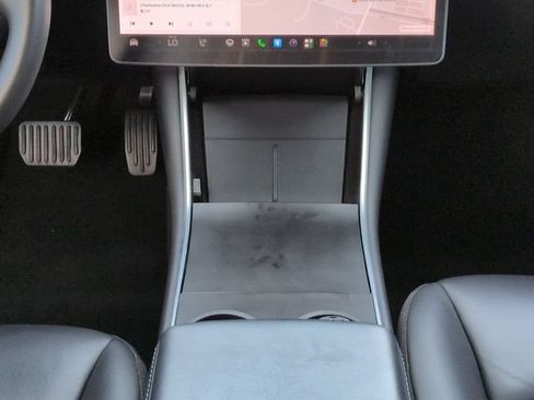 Used 2020 Tesla Model 3 Long Range AWD/4WD image 18