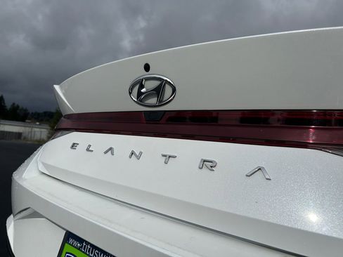 Used 2022 Hyundai Elantra SEL w/ Convenience Package image 31