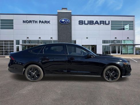 Used 2025 Honda Accord SE image 2
