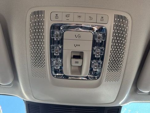 Used 2025 Mercedes-Benz GLE 350 4MATIC image 36