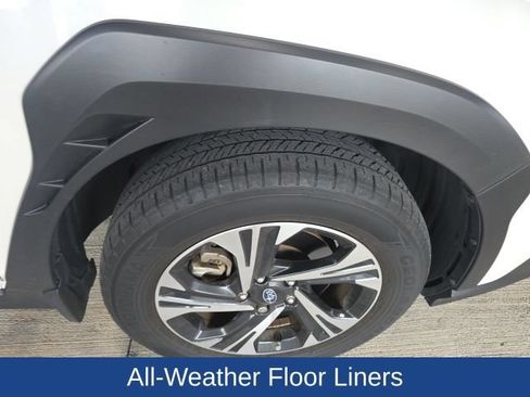 Used 2024 Subaru Crosstrek 2.0i Premium w/ Popular Package #4 AWD/4WD image 16