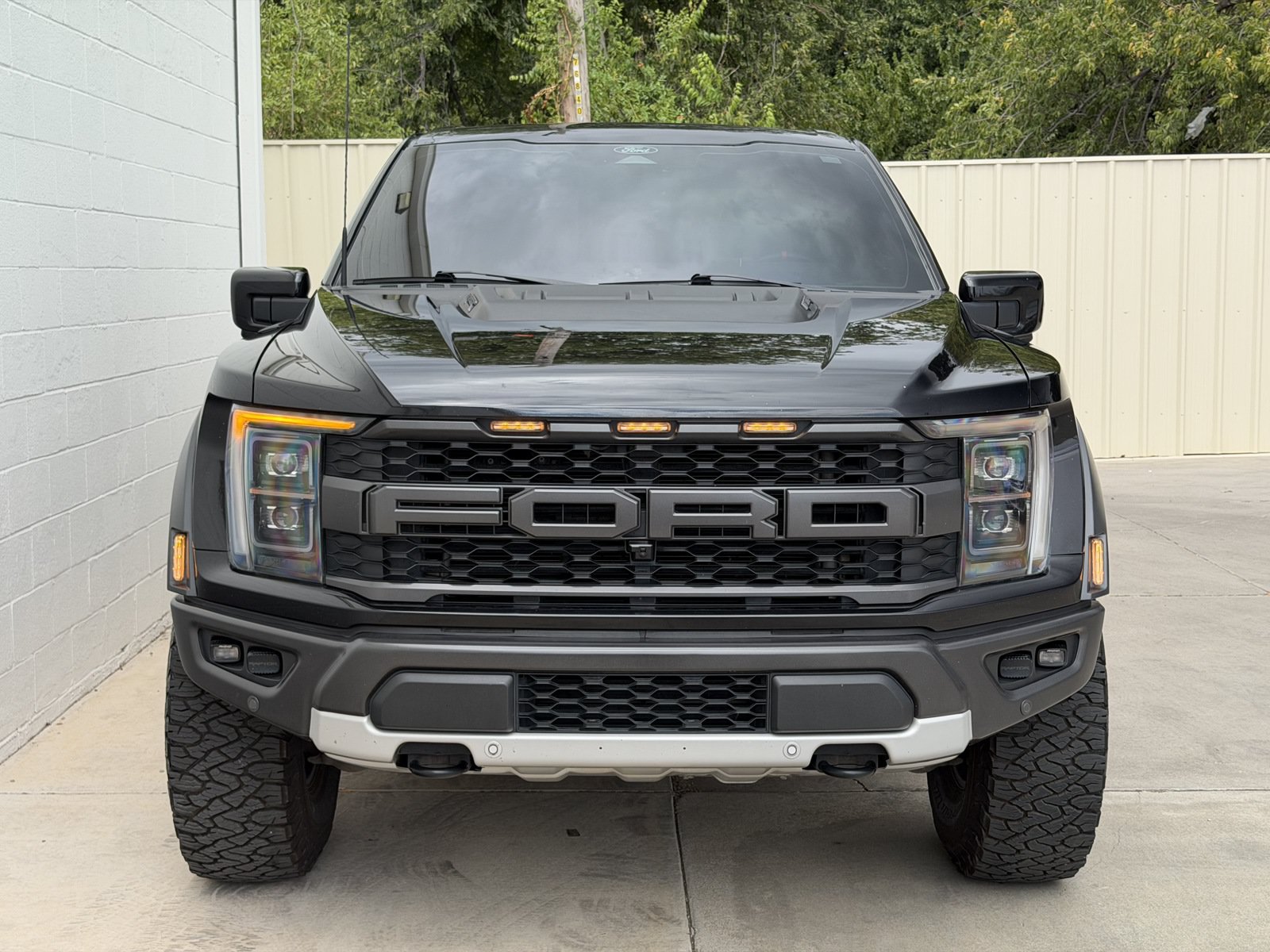 Used 2022 Ford F150 Raptor w/ Equipment Group 801A High AWD/4WD image 2