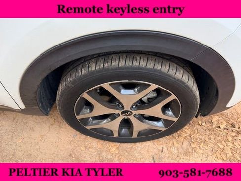 Certified 2017 Kia Sportage SX image 16