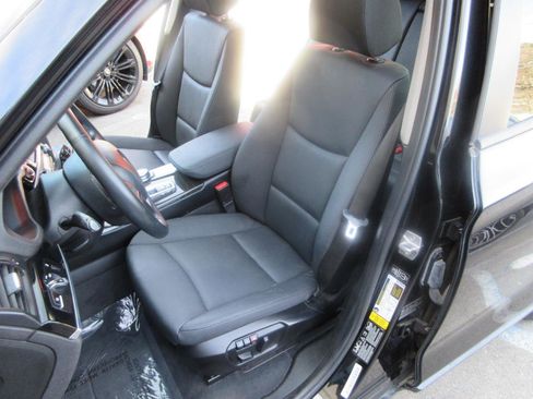 Used 2015 BMW X3 xDrive28i image 8
