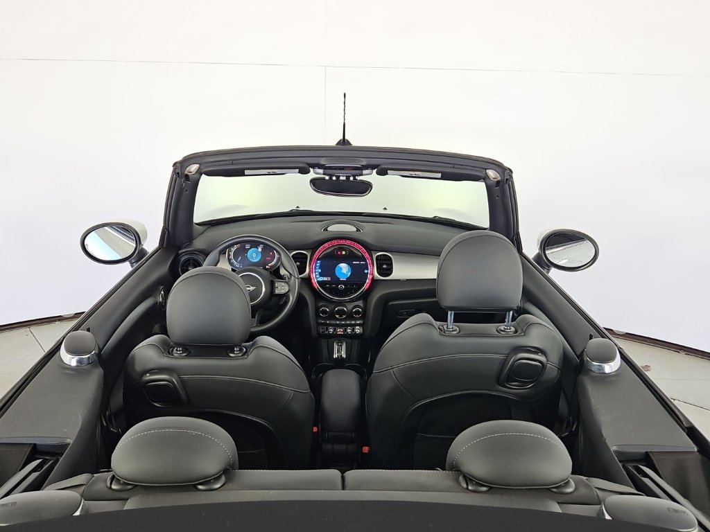 Used 2024 MINI Cooper S FWD image 11