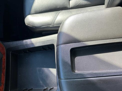 Used 2011 Chevrolet Avalanche LT w/ Luxury Package image 18