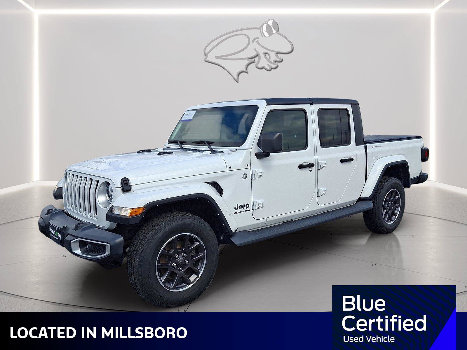 Used 2022 Jeep Gladiator Overland w/ Popular Equipment Package AWD/4WD image 1