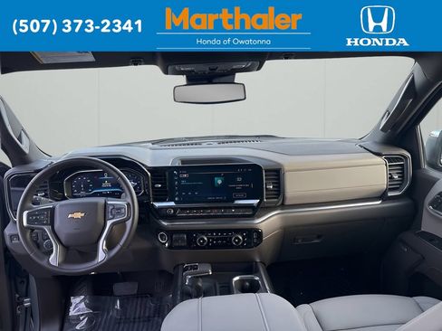 Used 2024 Chevrolet Silverado 1500 LTZ w/ LTZ Convenience Package II AWD/4WD image 21