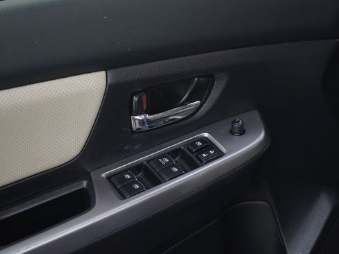 Used 2016 Subaru Crosstrek 2.0i Limited image 22