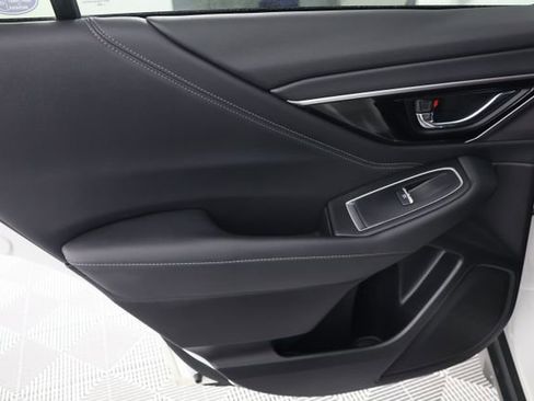 Used 2023 Subaru Outback Limited image 26