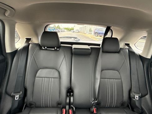 Certified 2024 Honda HR-V EX-L image 18
