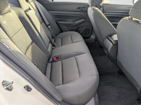 Used 2025 Nissan Altima 2.5 S image 18