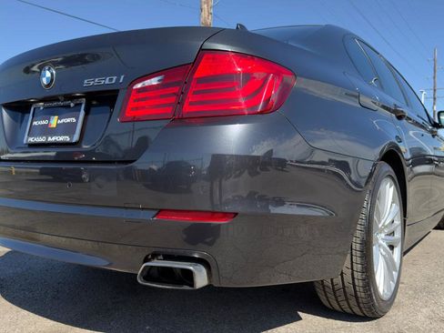 Used 2012 BMW 550i xDrive Sedan image 11