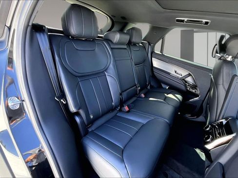 New 2026 Land Rover Range Rover Sport SE AWD/4WD image 10