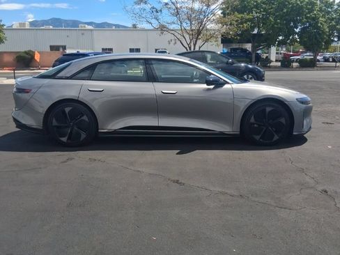 Used 2024 Lucid Air Touring AWD/4WD image 2