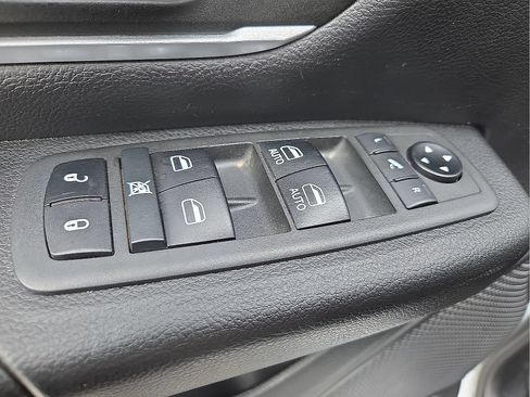 Used 2021 RAM 1500 Big Horn AWD/4WD image 15