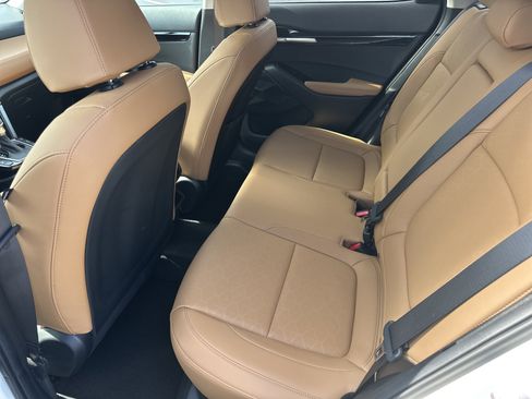 Used 2024 Kia Seltos SX w/ SX Sunroof Package image 22