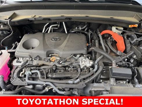 Used 2024 Toyota Grand Highlander XLE image 35