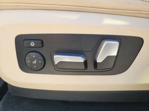 Used 2021 BMW X5 xDrive40i w/ Convenience Package image 12