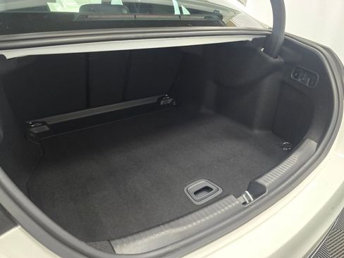 Used 2025 Mercedes-Benz C 300 4MATIC Sedan image 21