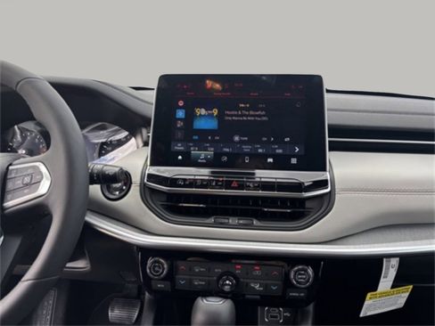 New 2026 Jeep Compass Limited image 11