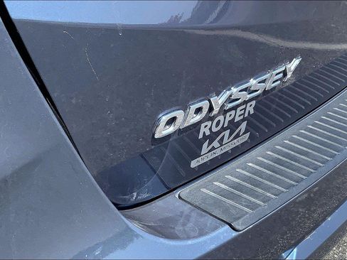 Used 2025 Honda Odyssey EX-L image 8