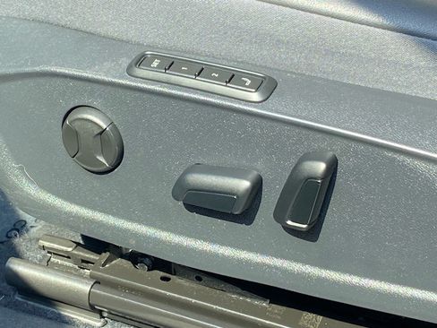 Certified 2023 Volkswagen ID.4 Pro S RWD image 12