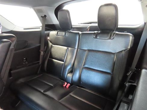 Used 2022 Ford Explorer Limited w/ Equipment Group 301A RWD image 30