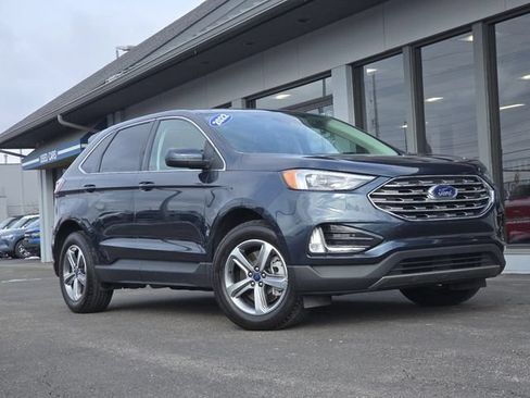 Certified 2022 Ford Edge SEL w/ Convenience Package AWD/4WD image 3
