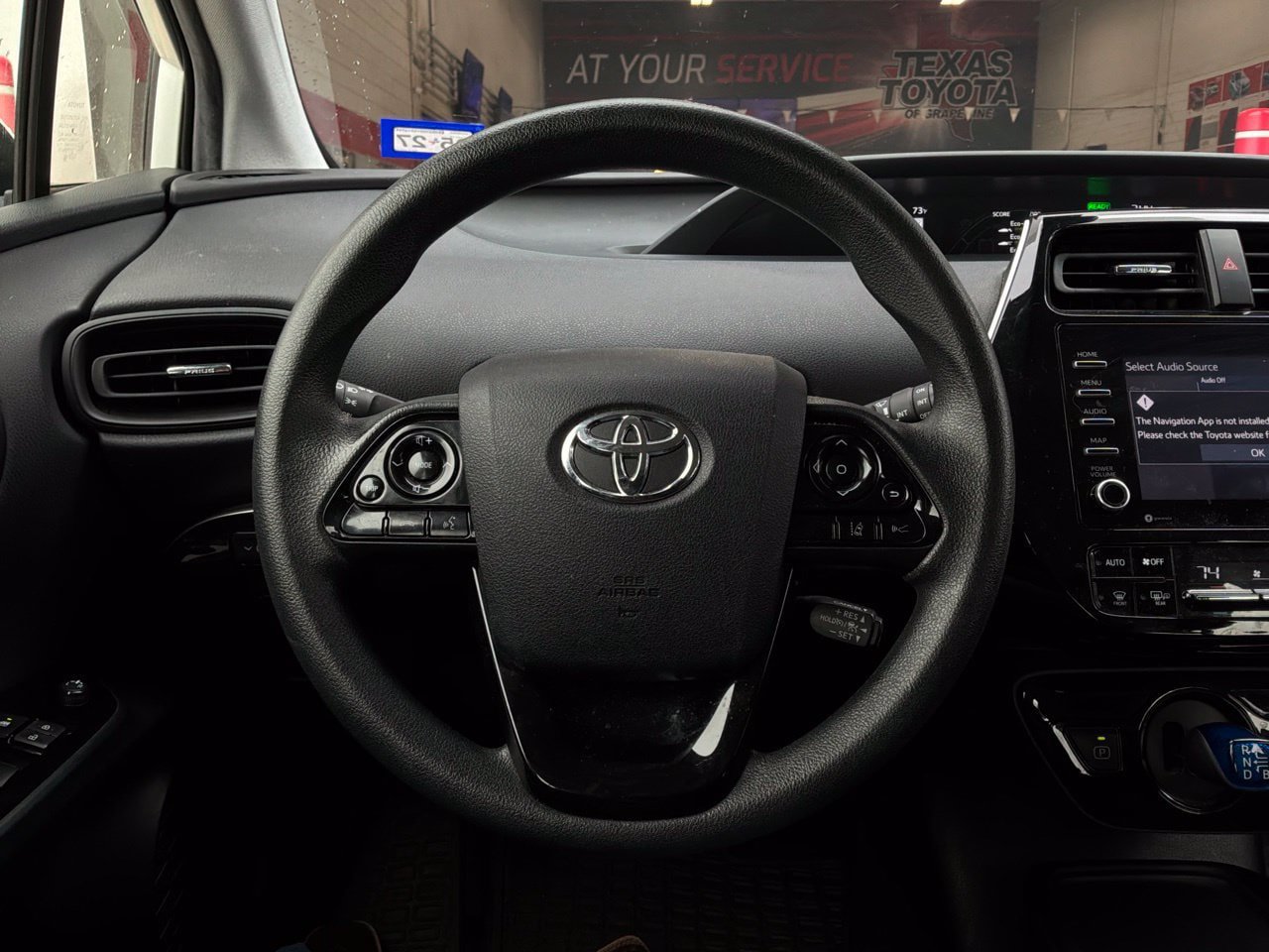 Used 2021 Toyota Prius LE FWD image 36