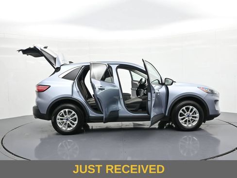 Used 2022 Ford Escape SE w/ Convenience Package AWD/4WD image 30