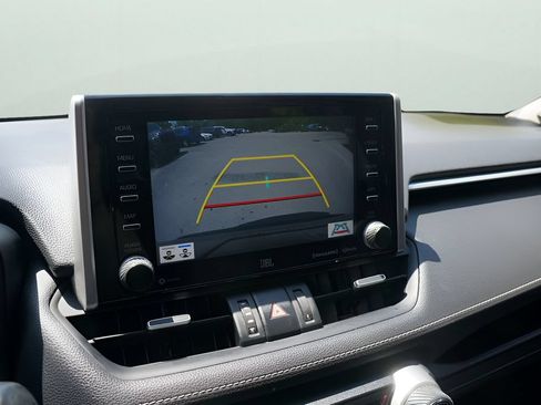 Used 2020 Toyota RAV4 XLE Premium AWD/4WD image 24