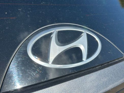 Used 2022 Hyundai Tucson Limited image 52