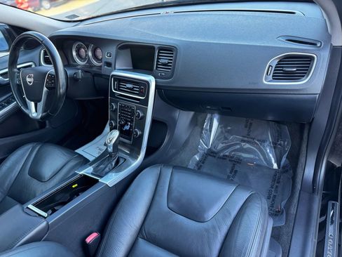 Used 2013 Volvo S60 T5 image 15