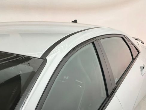 Used 2023 Hyundai Elantra N Base w/ Preferred Accessory Package image 23