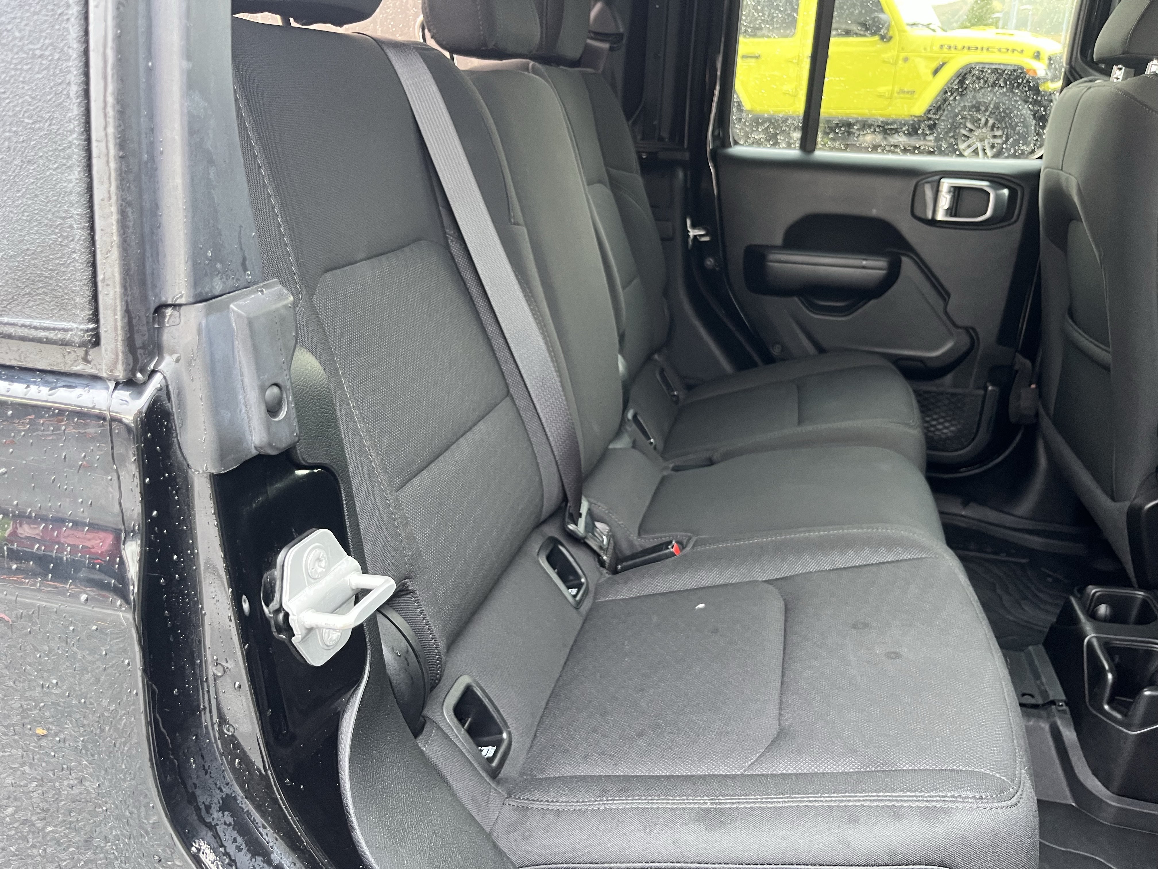 Used 2020 Jeep Gladiator Sport AWD/4WD image 4