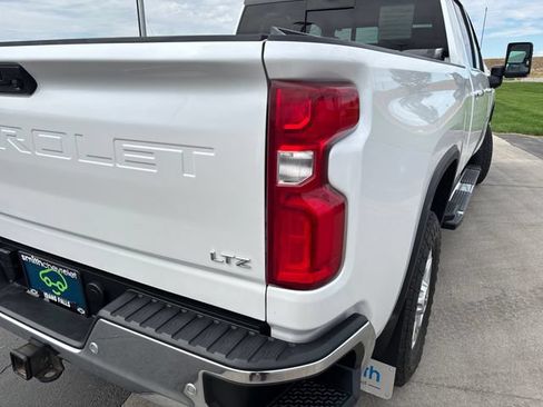 Certified 2022 Chevrolet Silverado 2500 LTZ w/ LTZ Convenience Package AWD/4WD image 27