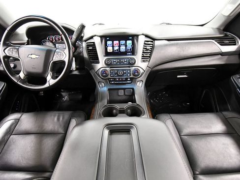 Used 2018 Chevrolet Tahoe LT AWD/4WD image 3