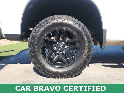 Certified 2020 Chevrolet Silverado 1500 LT Trail Boss image 18